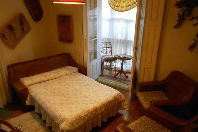 Comfortable House Center-1