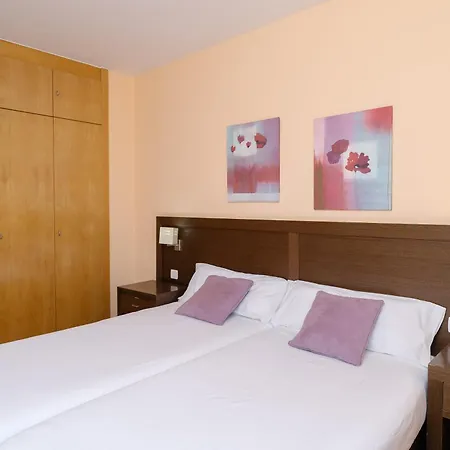 Hostal Acanto-3